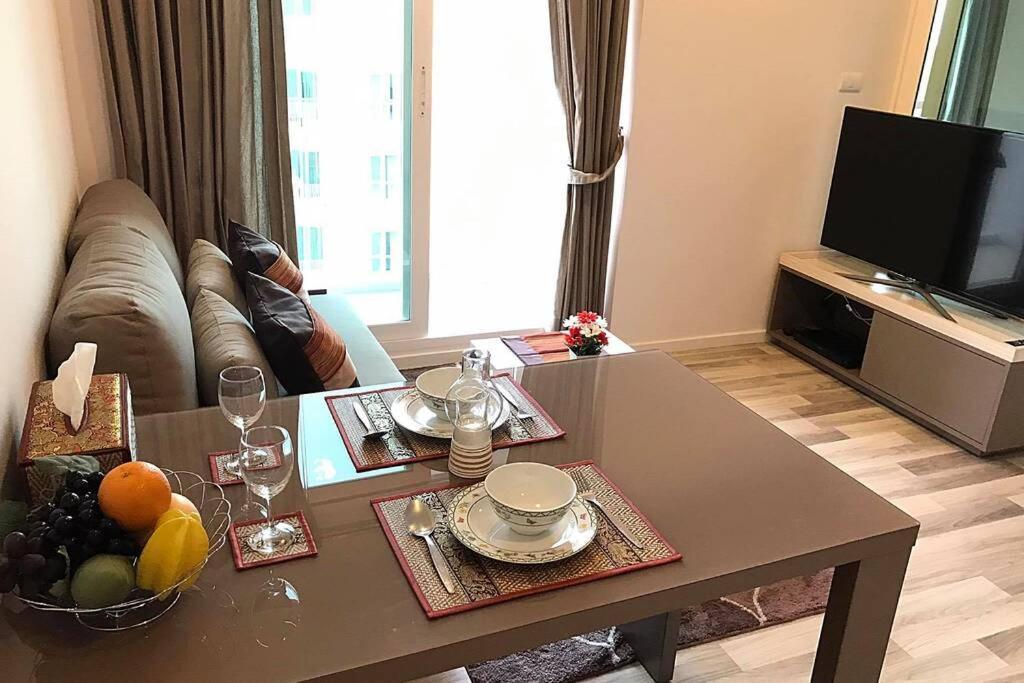 Cozy Modern Room With Stunning Lake & Mountain View 치앙마이 외부 사진